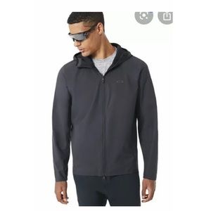 NWT OAKLEY Men's Rotation Blackout Windbreaker